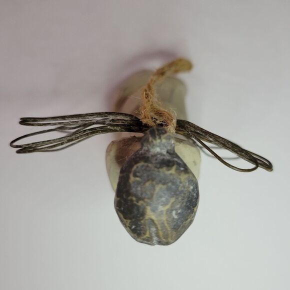 Willow Tree Angel of Prayer Figurine - Picture 5 of 7